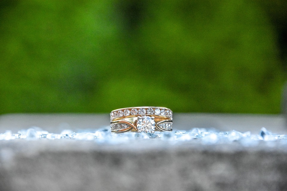 Gold Diamond Ring